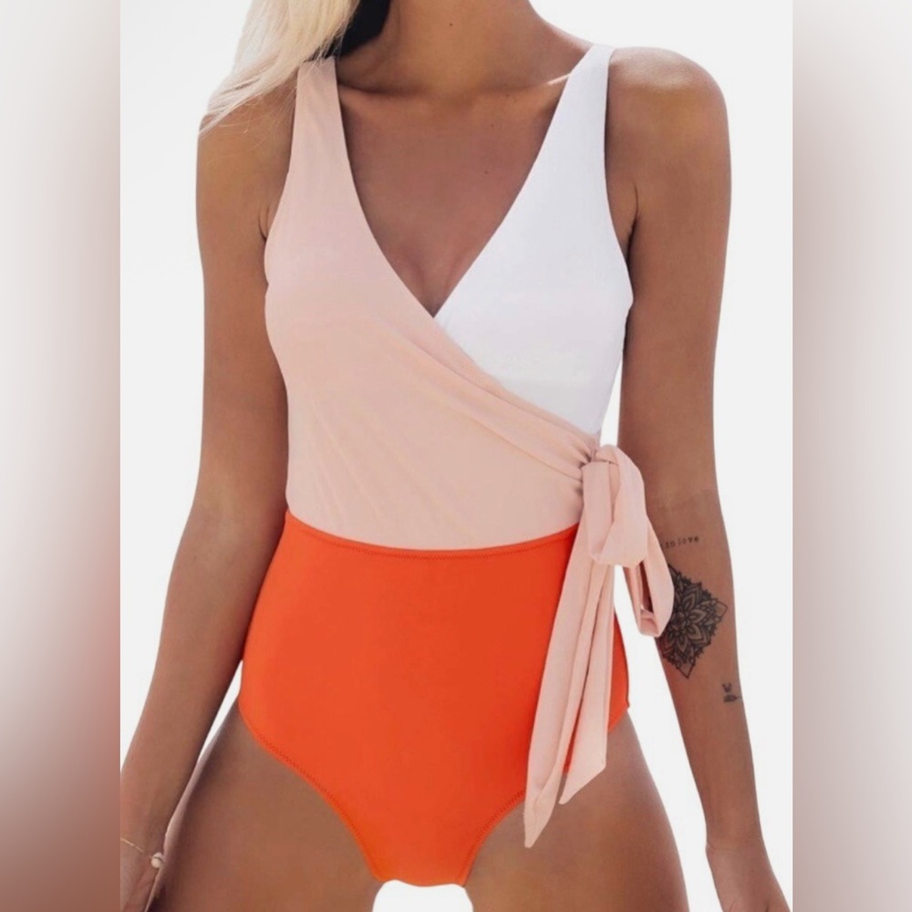 Cupshe NWOT Women One Piece Swimsuit Sm Orange Color Block V-Neck Wrap Front Tie